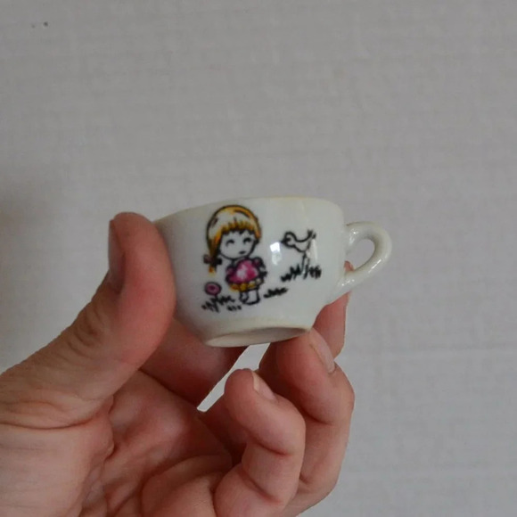 Vtg Play Teacup  and Creamer - Picture 2 of 6